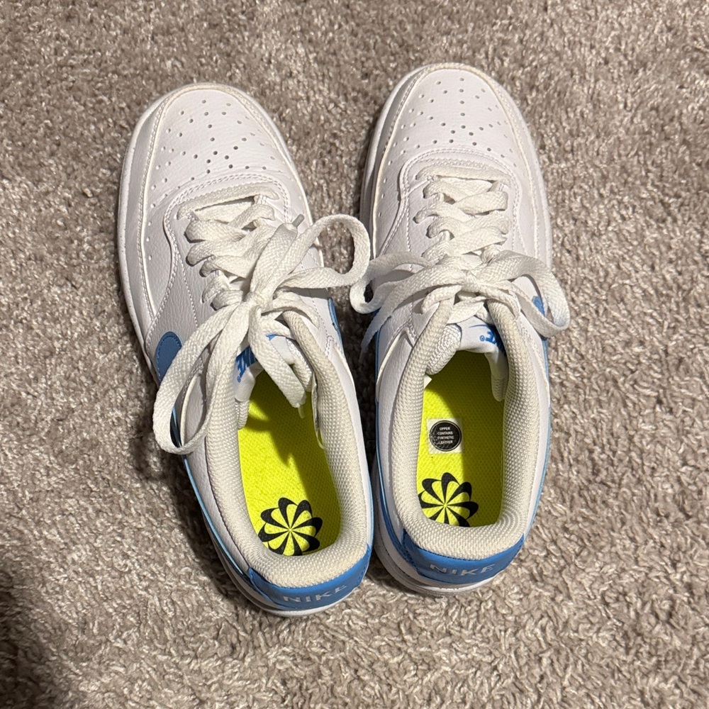 Nike White and Blue Women's Sneakers